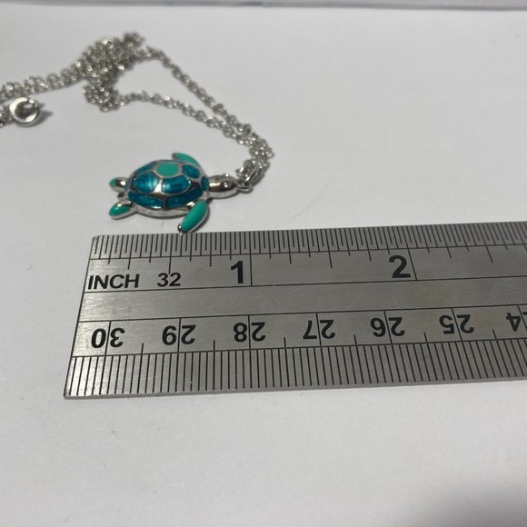 Cute Little Turtle Charm Pendant Necklace - Picture 10 of 14